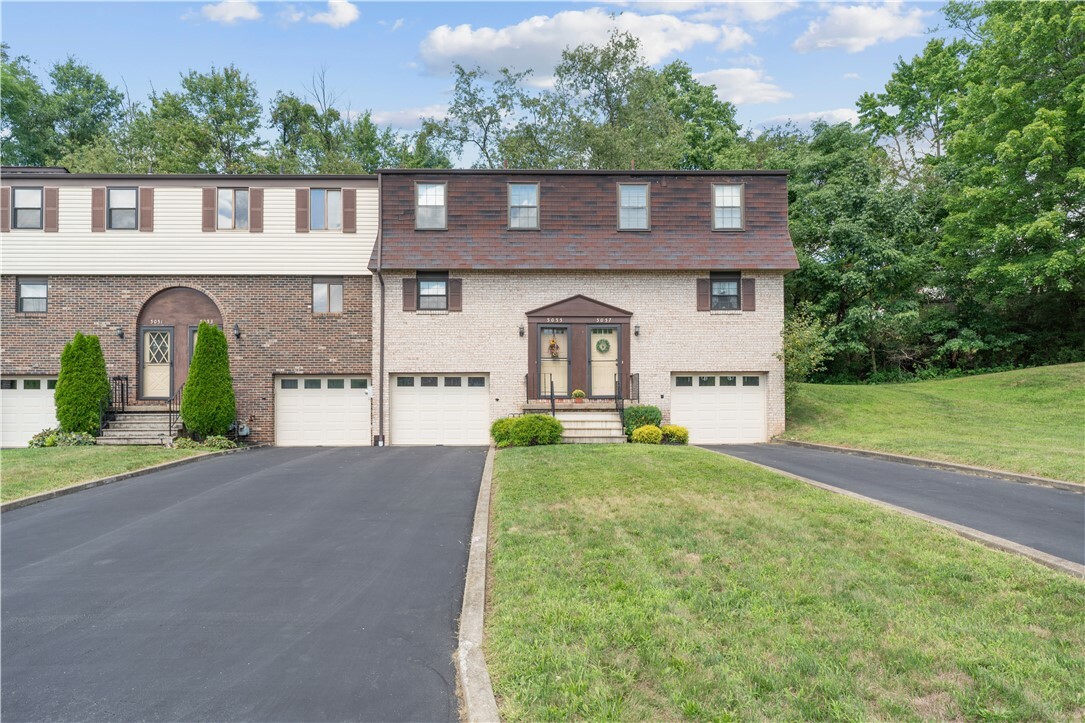 Property Photo:  5055 Harvest Ln  PA 15044 