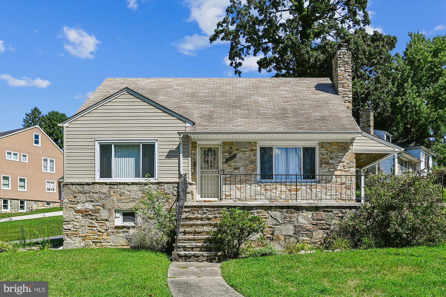 Property Photo:  1900 Hillcrest Road  MD 21207 