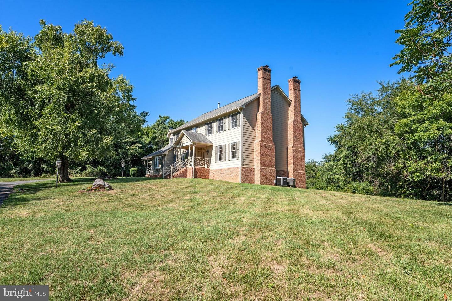 Property Photo:  154 Windsor Lane  VA 22602 