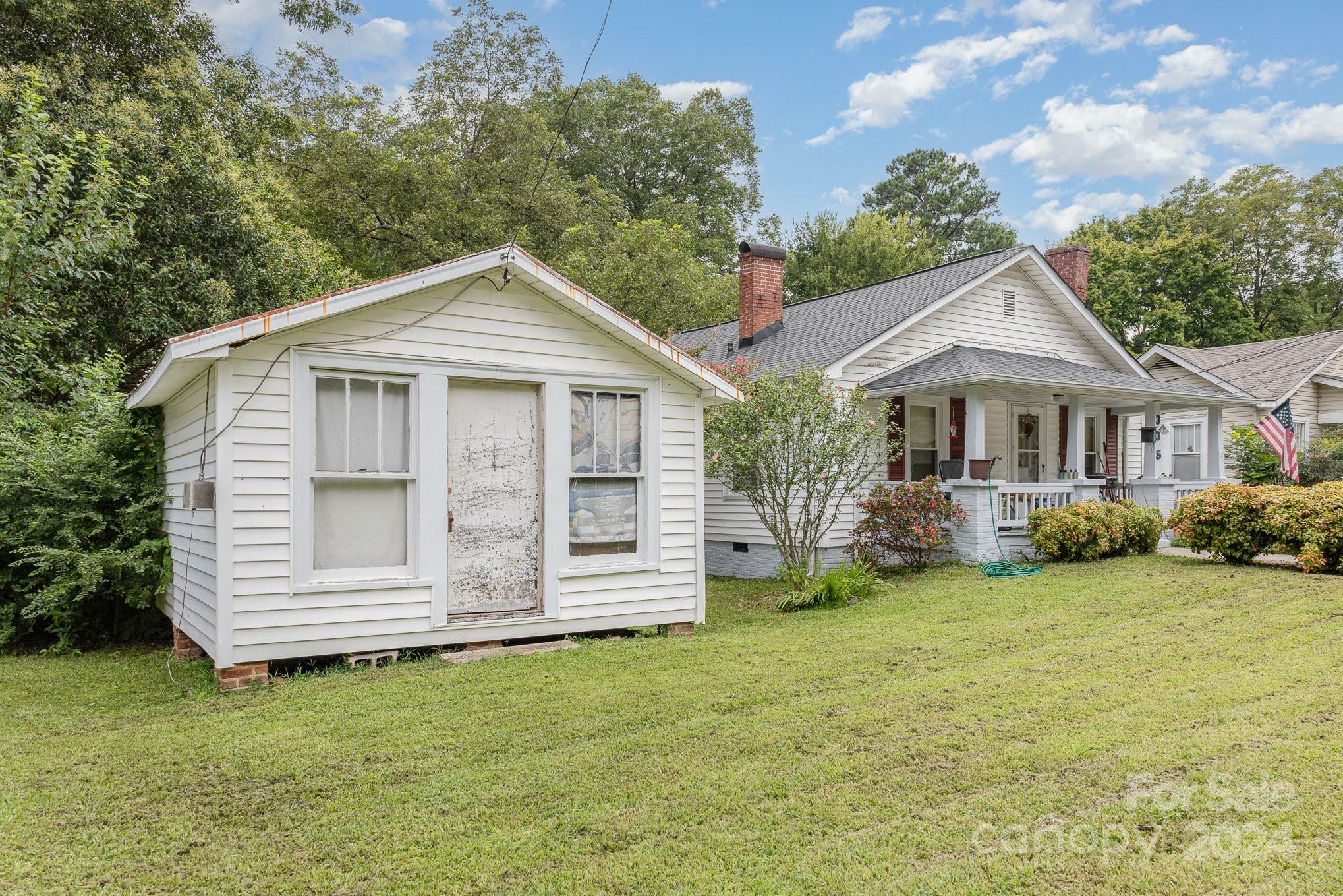 Property Photo:  335 Aycock Street  NC 28025 