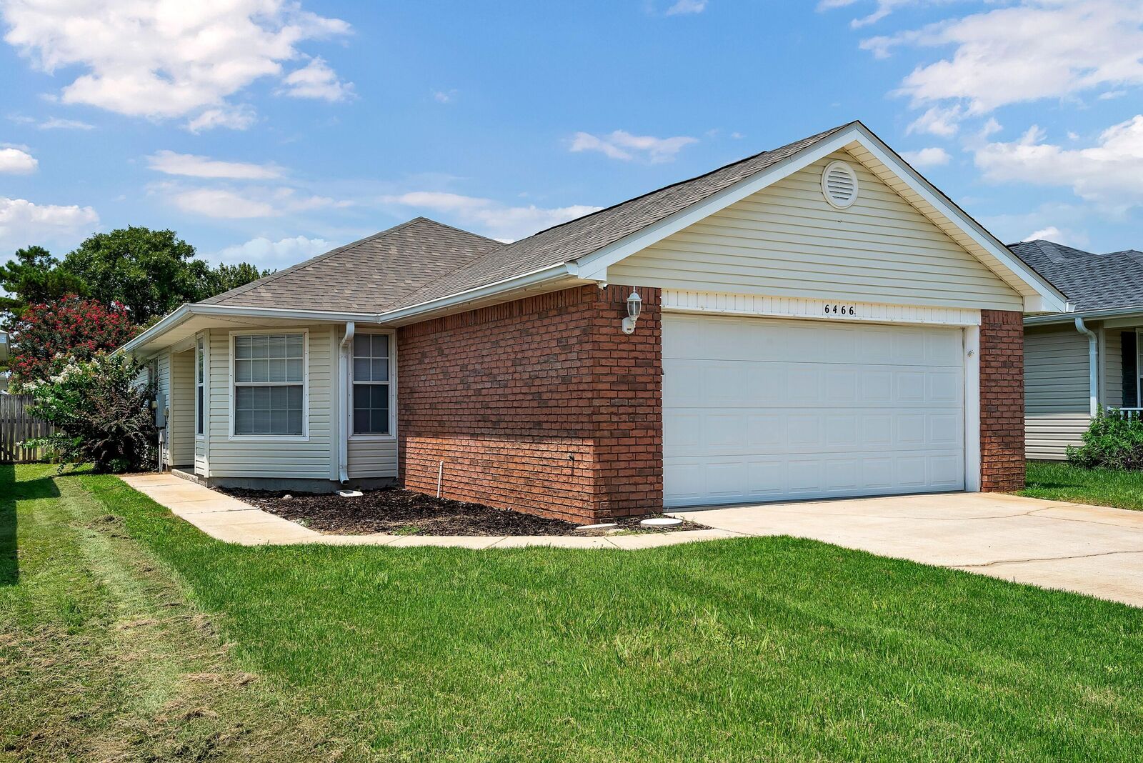 Property Photo: 6466 Watermark Cove FL 32563