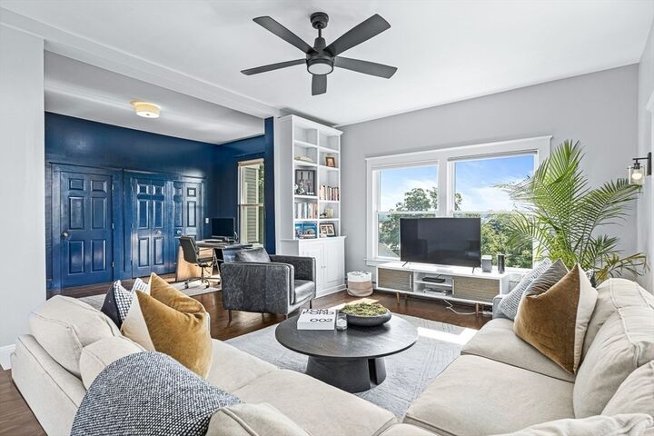 Property Photo:  5 Babson St 2  MA 01930 