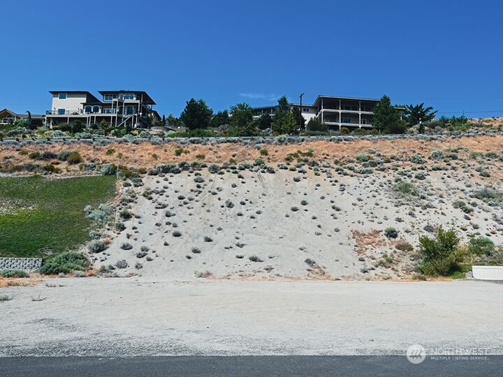 Property Photo:  14  Elk View Drive  WA 98848 