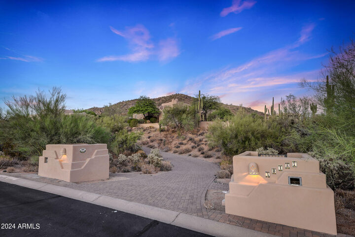 Property Photo:  30487 N 77th Place  AZ 85266 