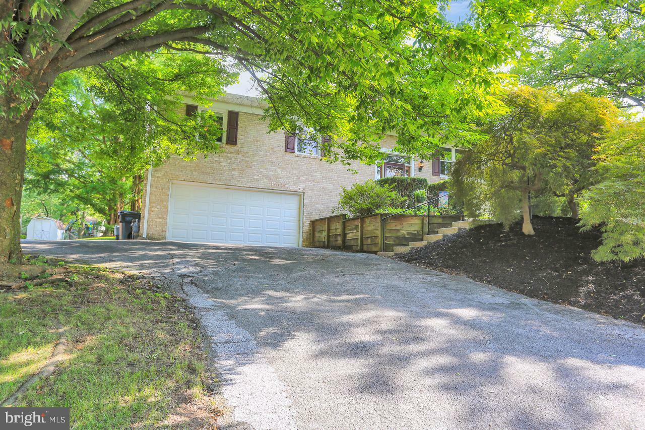 Property Photo:  4276 Webster Drive  PA 17402 