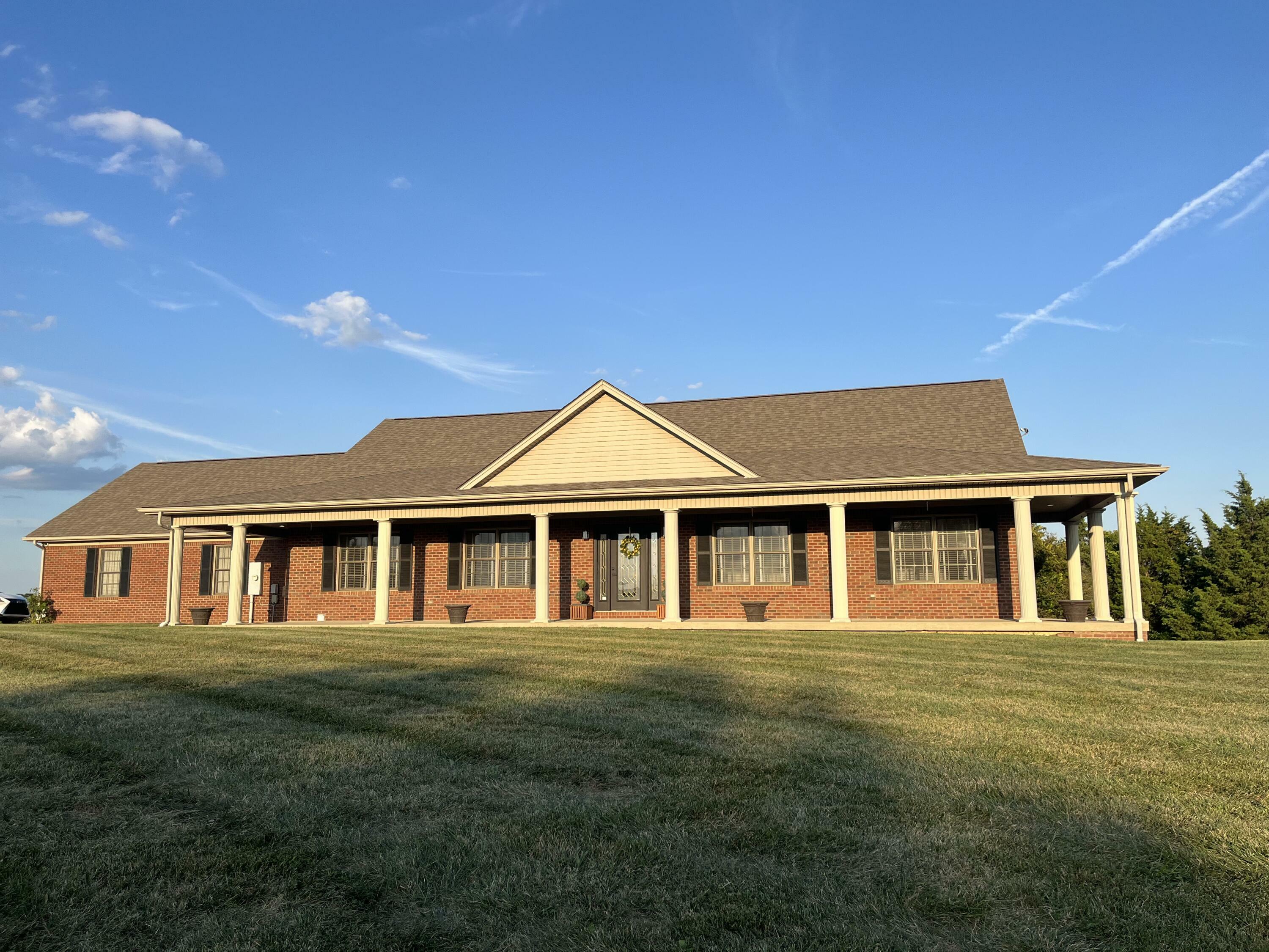 Property Photo:  130 Harvieland Road  KY 40601 