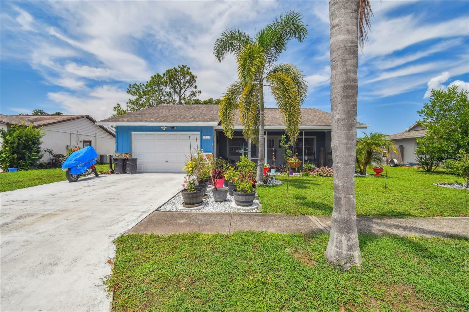 Property Photo:  5037 Brownstone Lane  FL 34653 