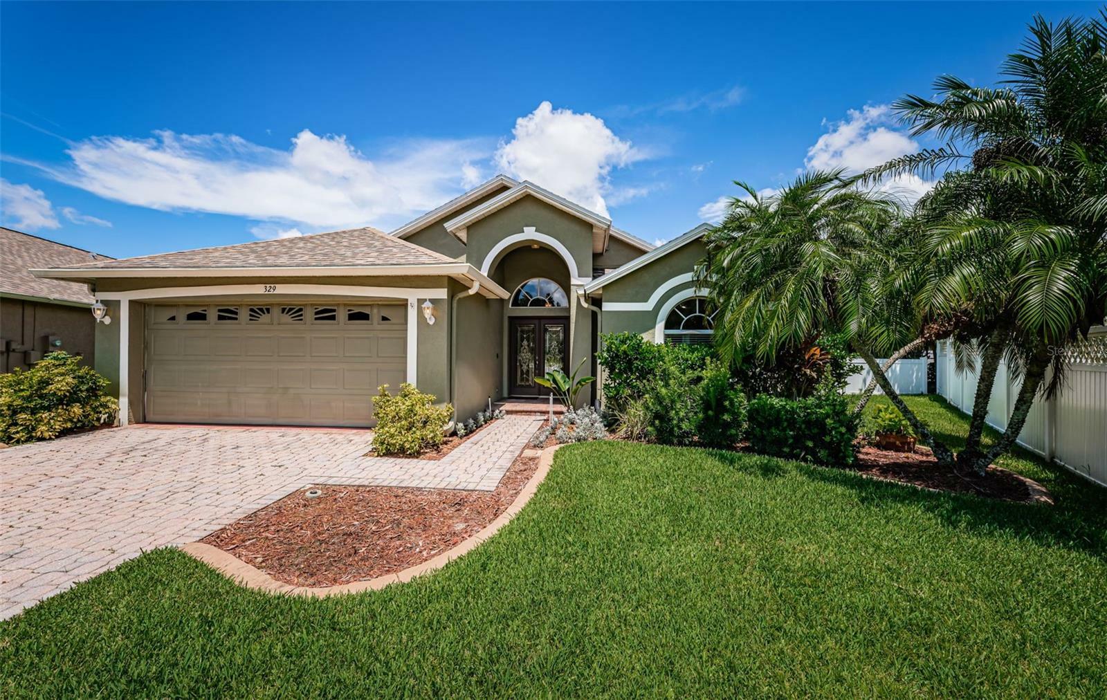 Property Photo:  329 Meadow Brook Court  FL 34677 