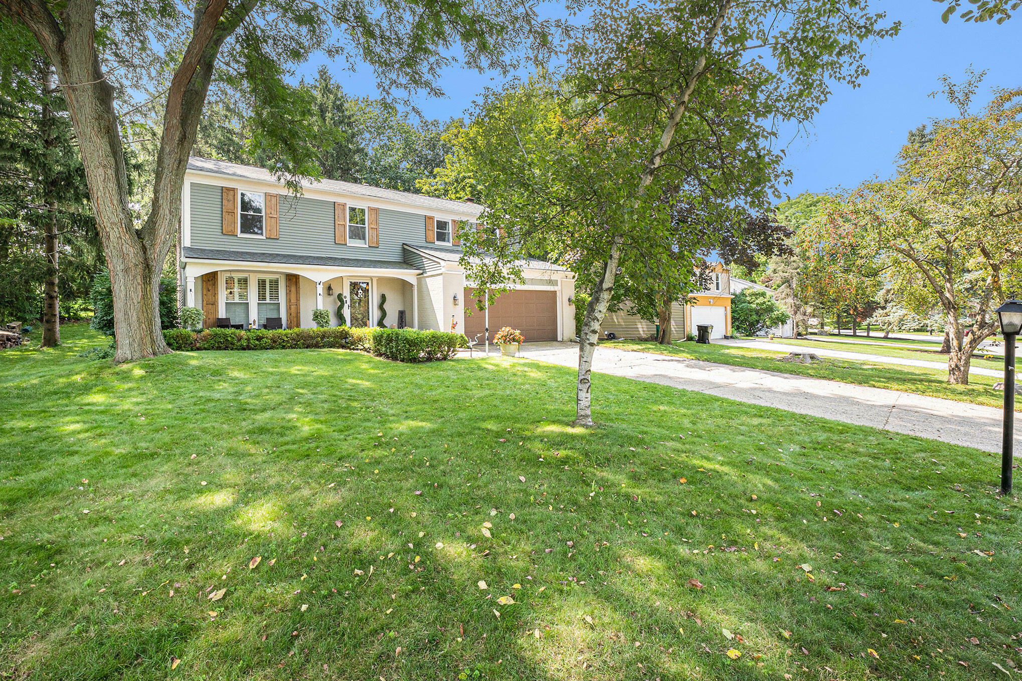 Property Photo:  34745 Bunker Hill Drive  MI 48331 