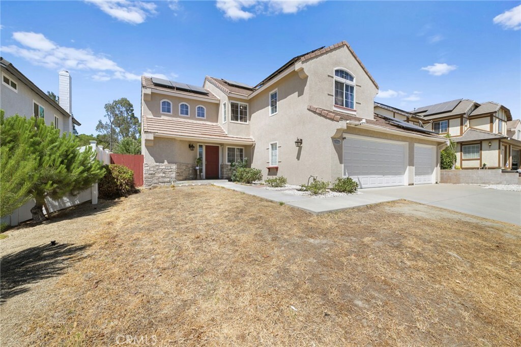 Property Photo:  23532 Wooden Horse Trail  CA 92562 