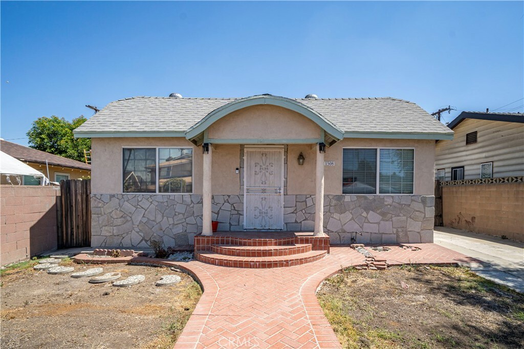 Property Photo:  1508 Sampson Place  CA 90063 