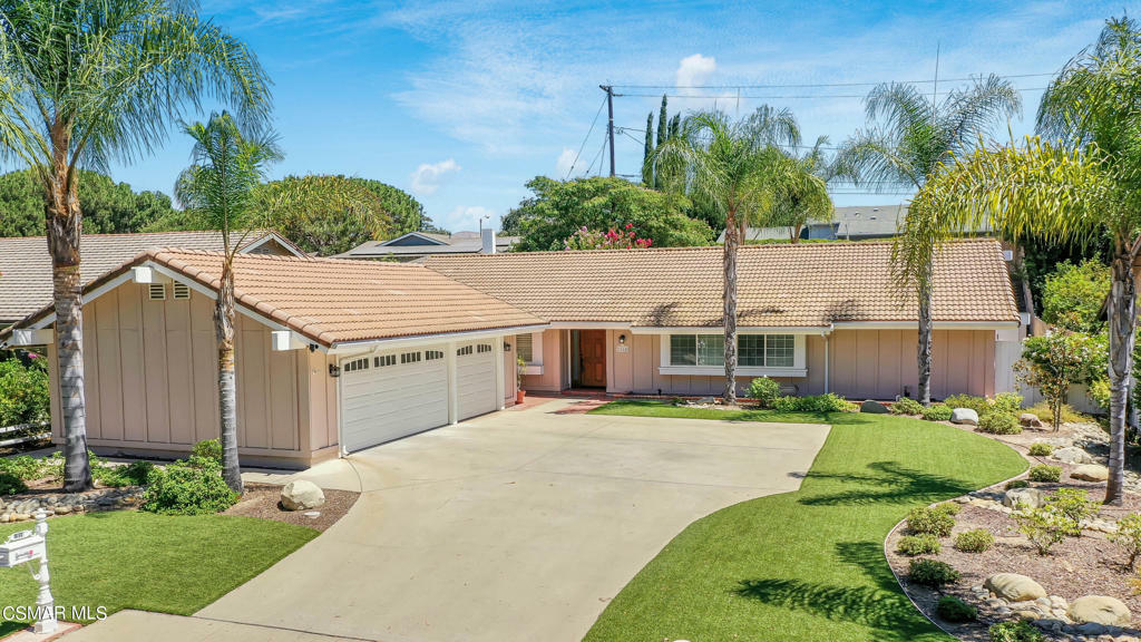 Property Photo:  1314 Equestrian Avenue  CA 91360 