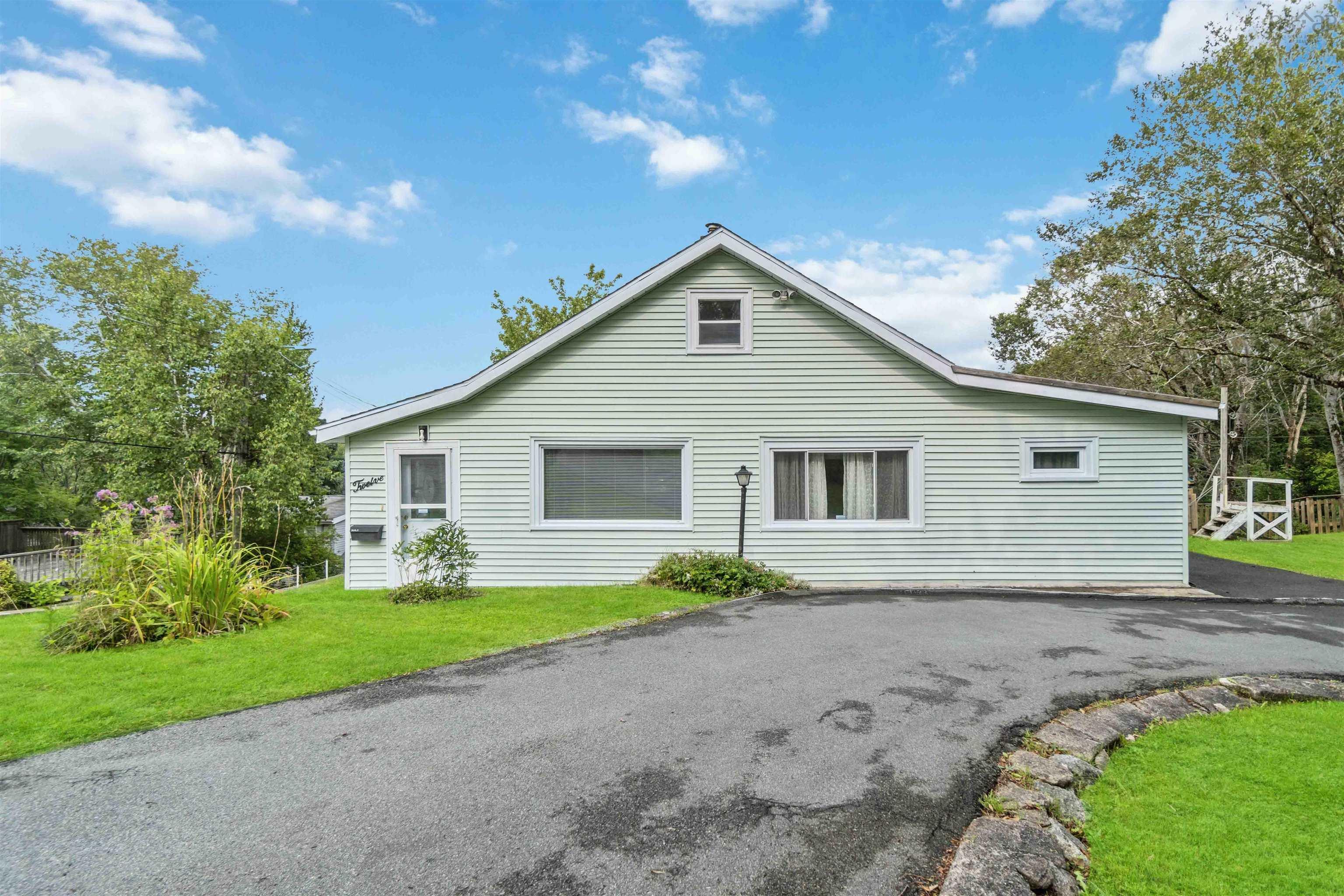 Property Photo:  12 Maplewood Drive  NS B3N 1C3 