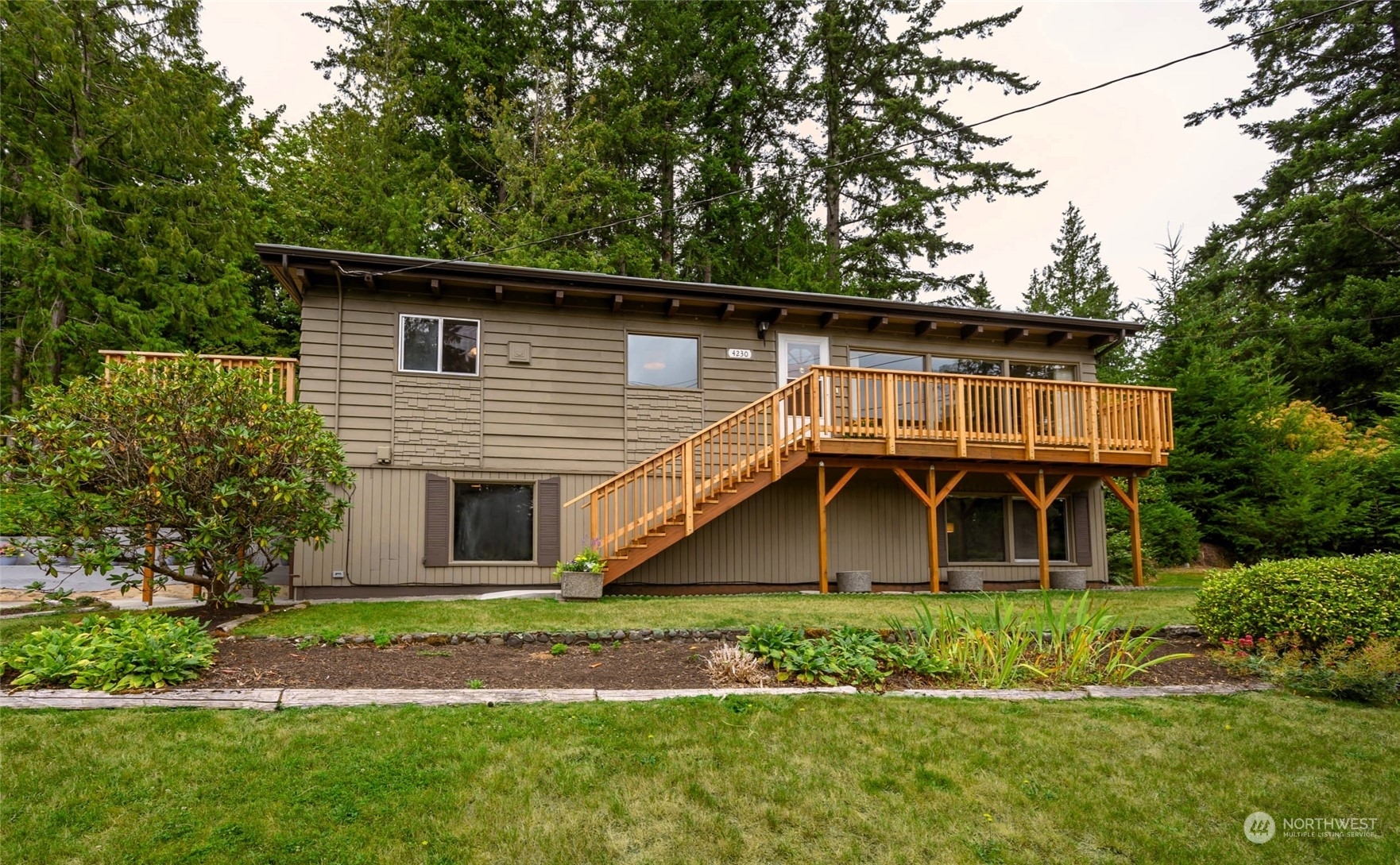 Property Photo:  4230 Lakeway Drive  WA 98229 