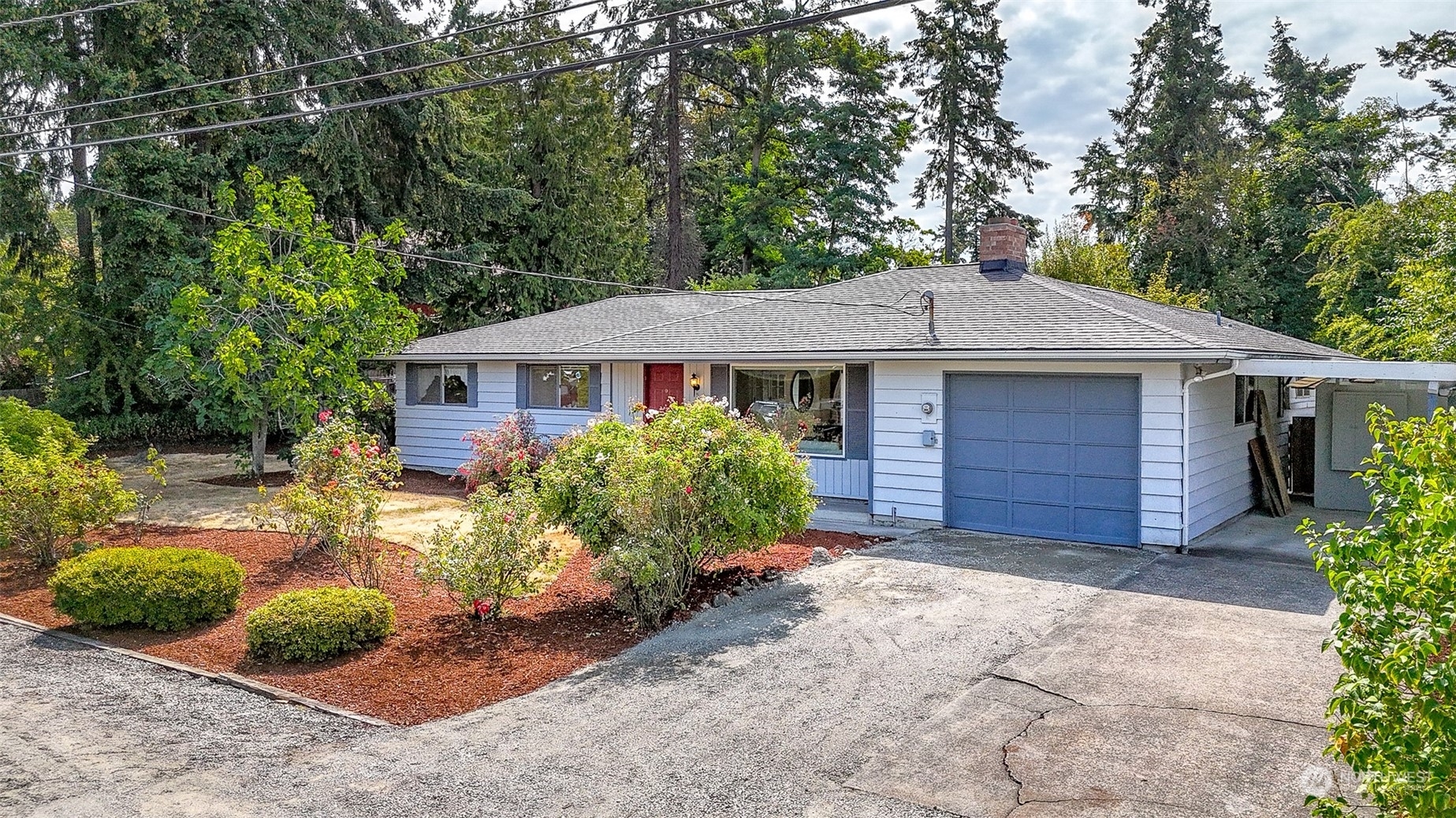 Property Photo:  614 Pierce Lane NE  WA 98422 