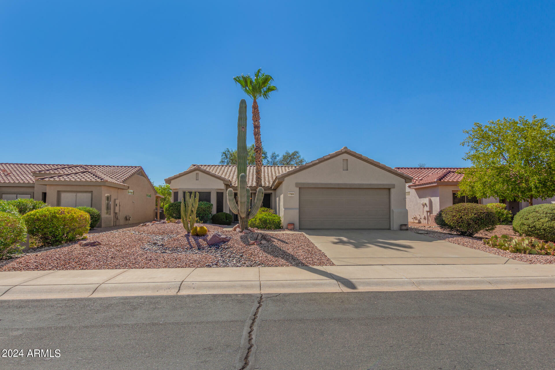 Property Photo:  17950 N Somerset Drive  AZ 85374 