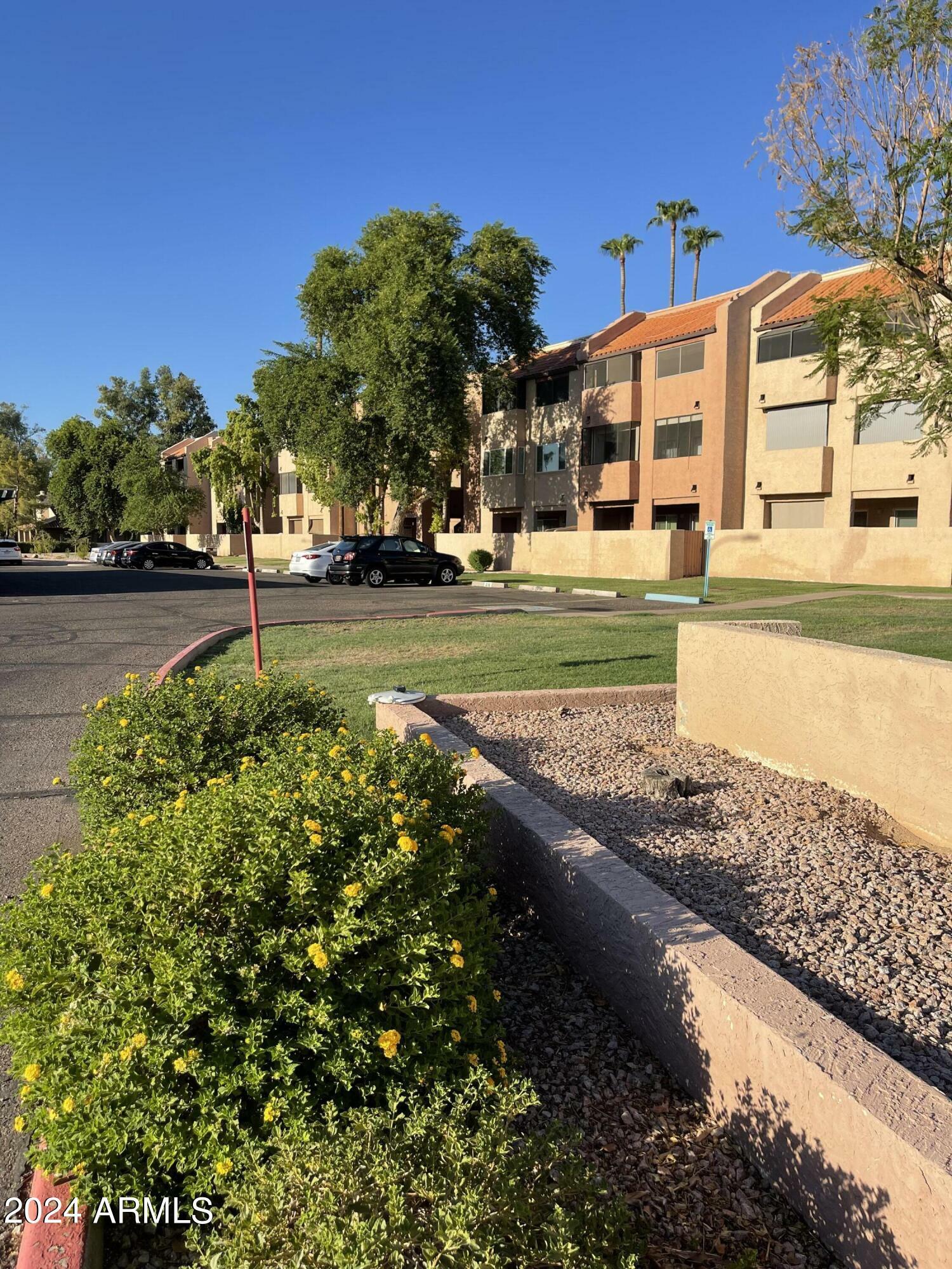 Property Photo:  540 N May Street 3093  AZ 85201 