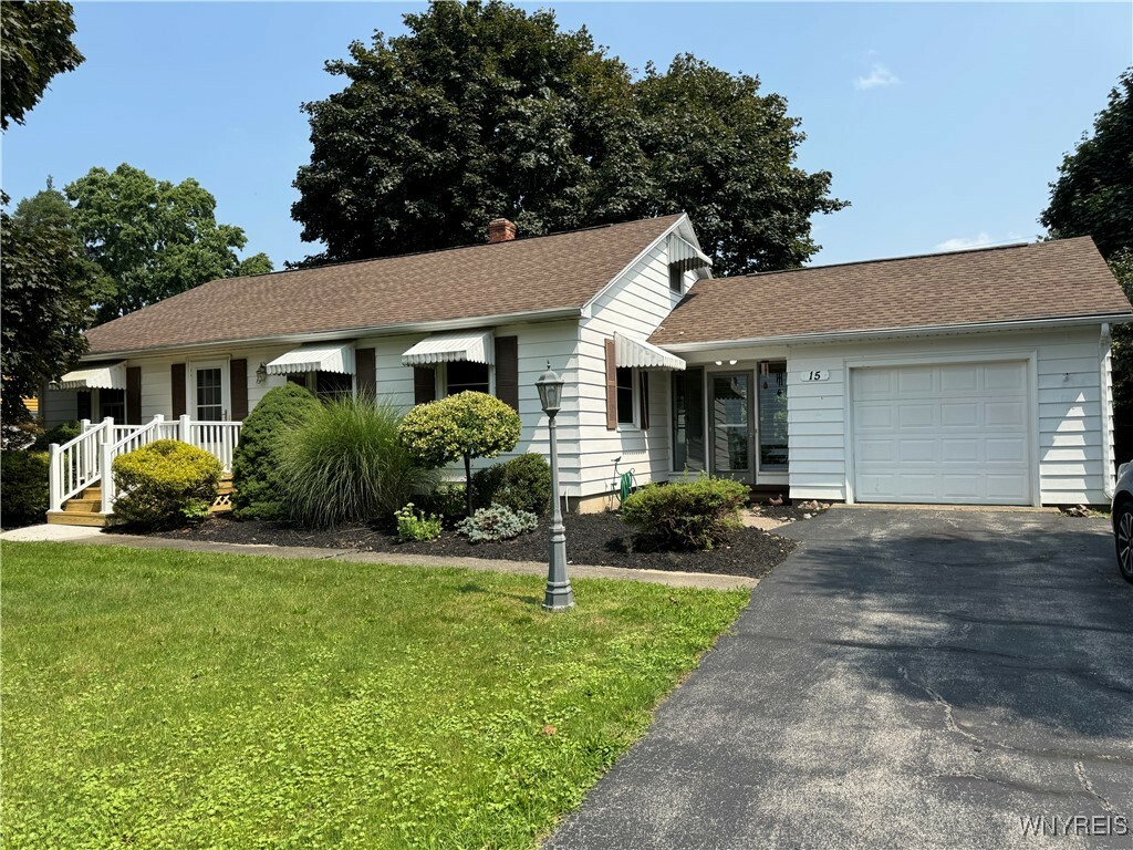 Property Photo:  15 Farwell Dr  NY 14020 