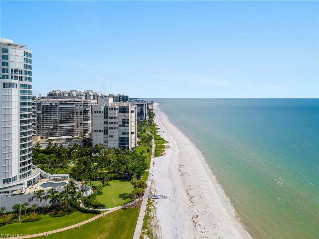 Property Photo: 555 Park Shore Dr B302 FL 34103