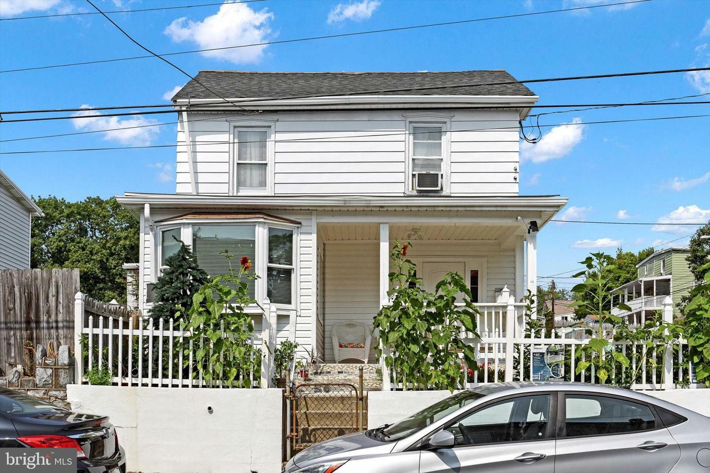 Property Photo:  407 Reading Street  PA 17113 