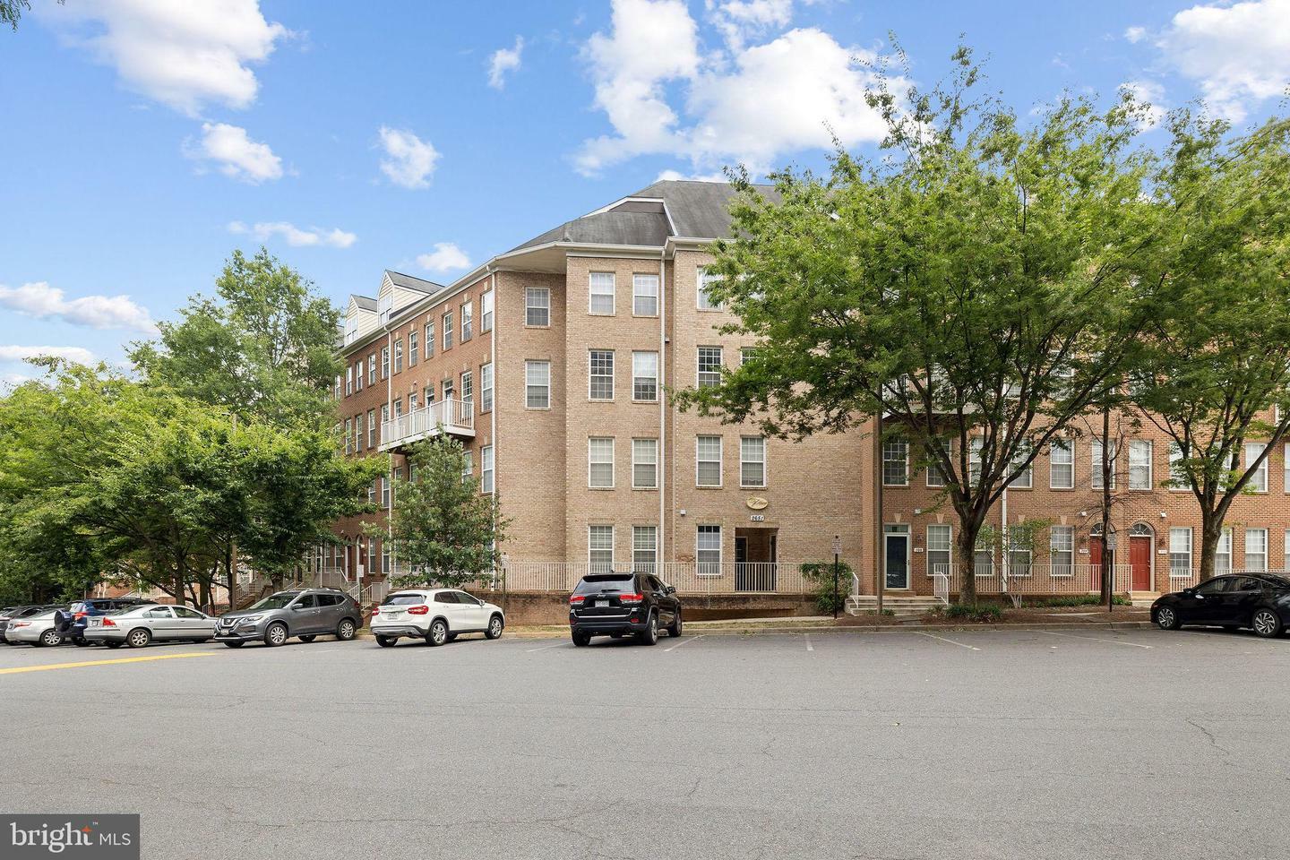 Property Photo:  2651 Park Tower Drive 303  VA 22180 