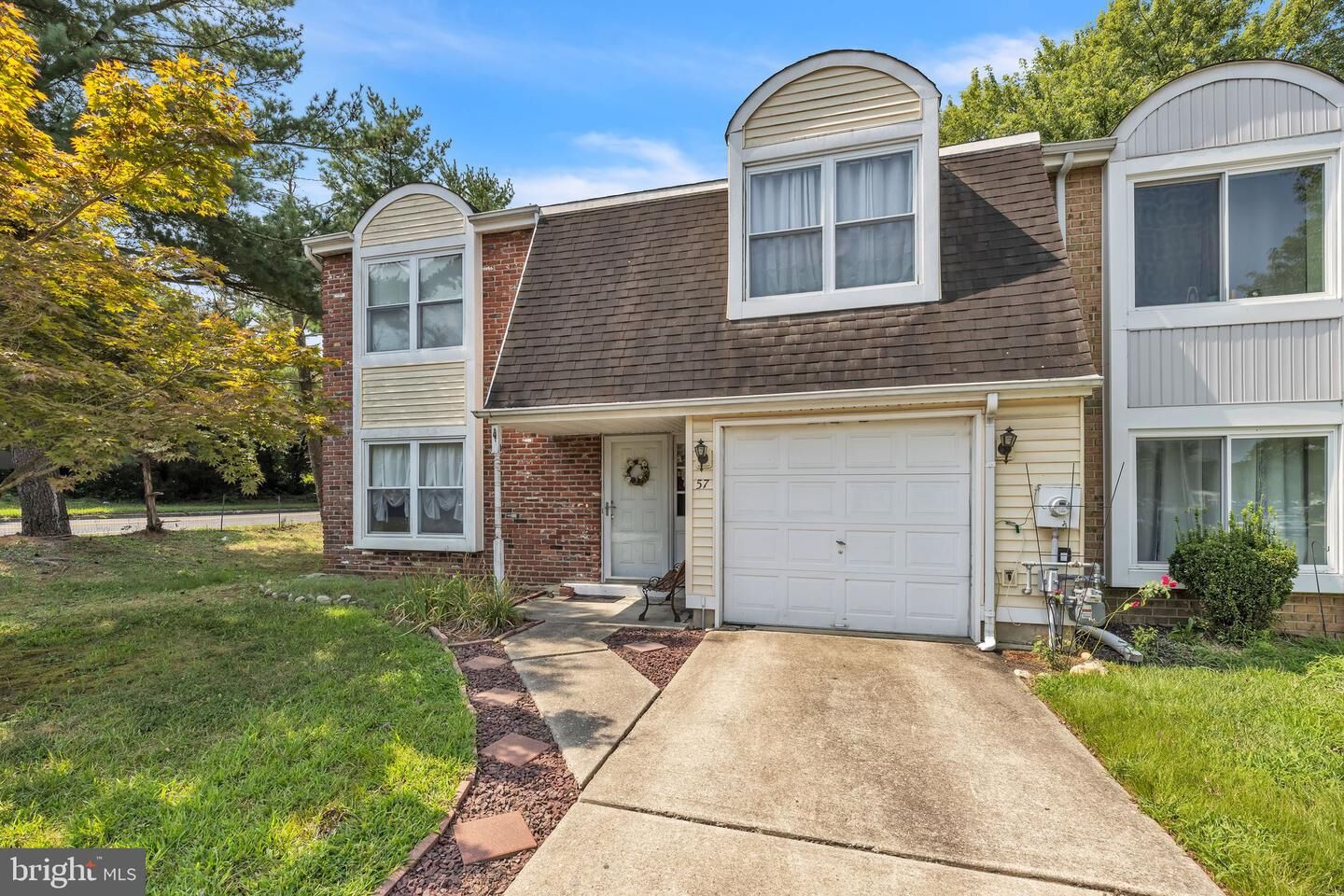 Property Photo:  57 Oriole Place  NJ 08021 