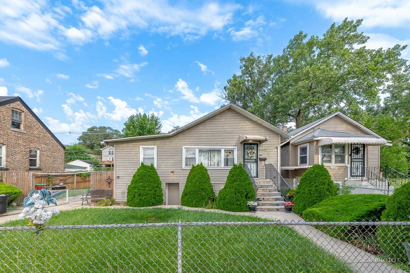 Property Photo:  11622 S Watkins Avenue  IL 60643 