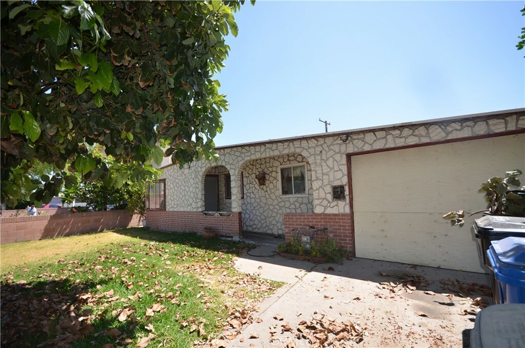 Property Photo:  13616 Jetmore Avenue  CA 90723 