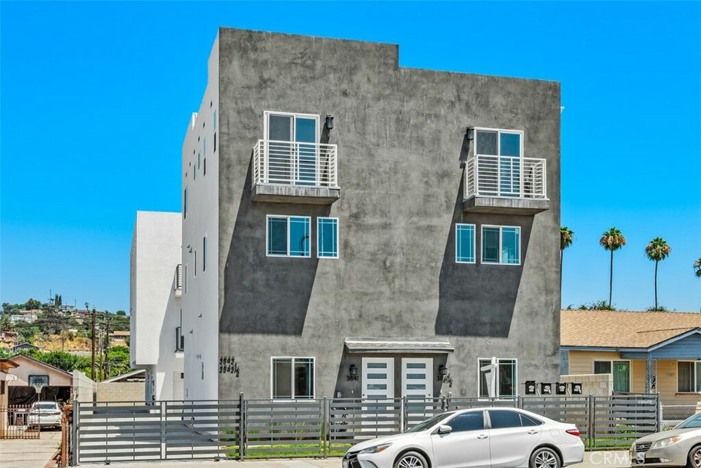 Property Photo:  3841 E Cesar Chavez Boulevard  CA 90063 