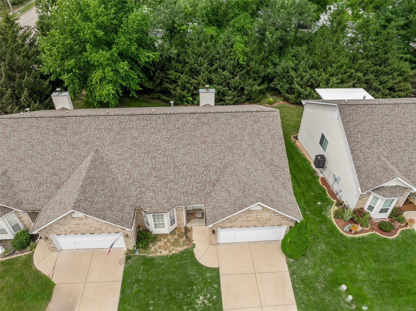 Property Photo:  48 Spring Oaks Drive  MO 63303 