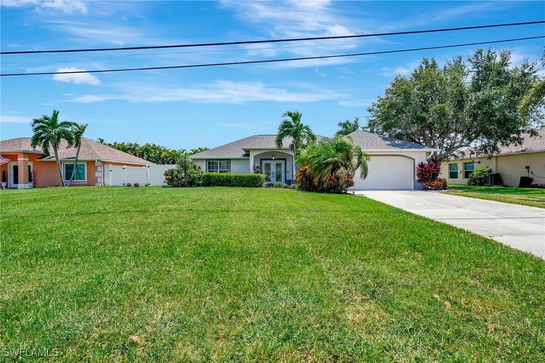 5031 Agualinda Boulevard  Cape Coral FL 33914 photo