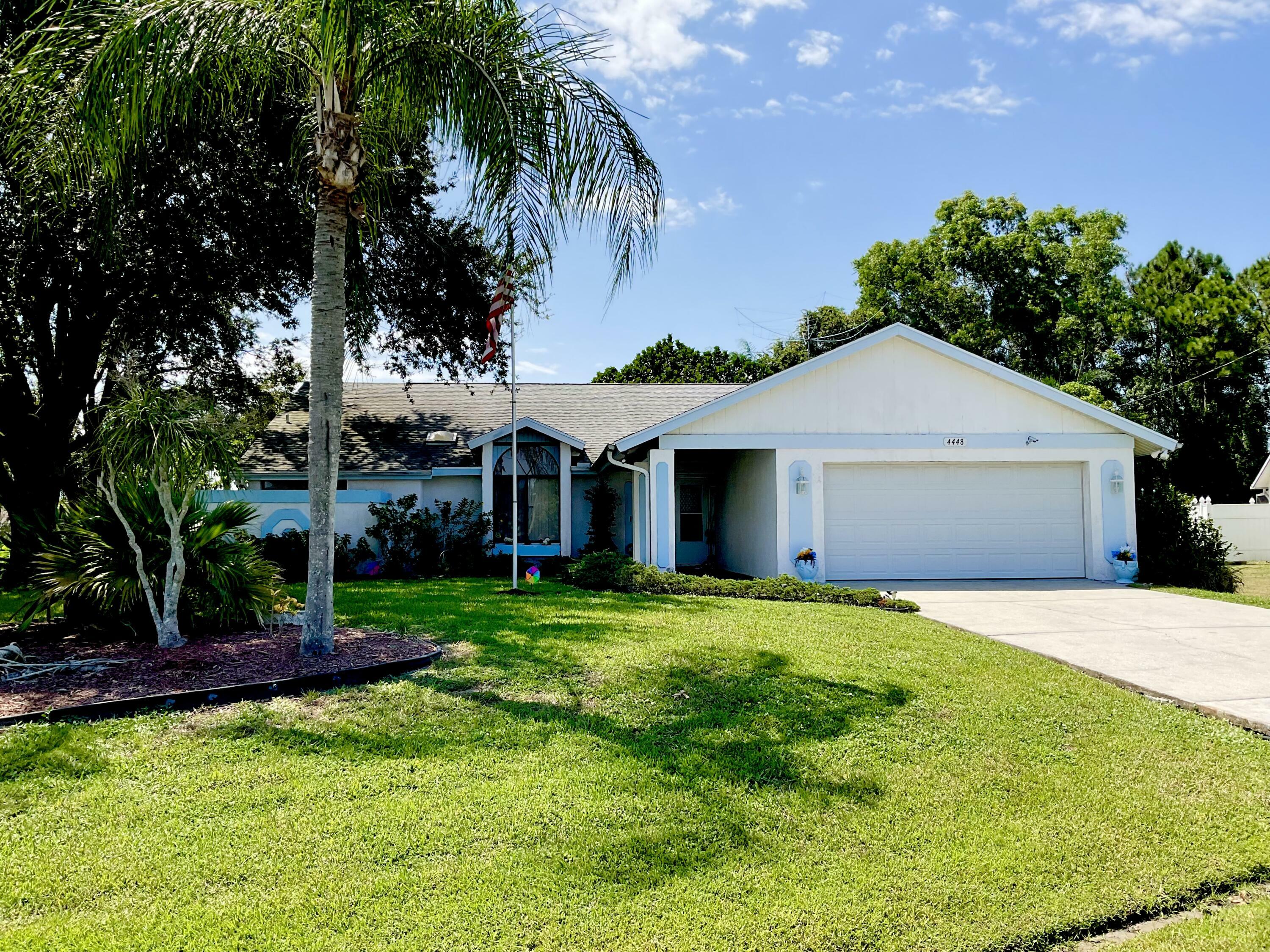 Property Photo:  4448 NW Hegar Place  FL 34983 