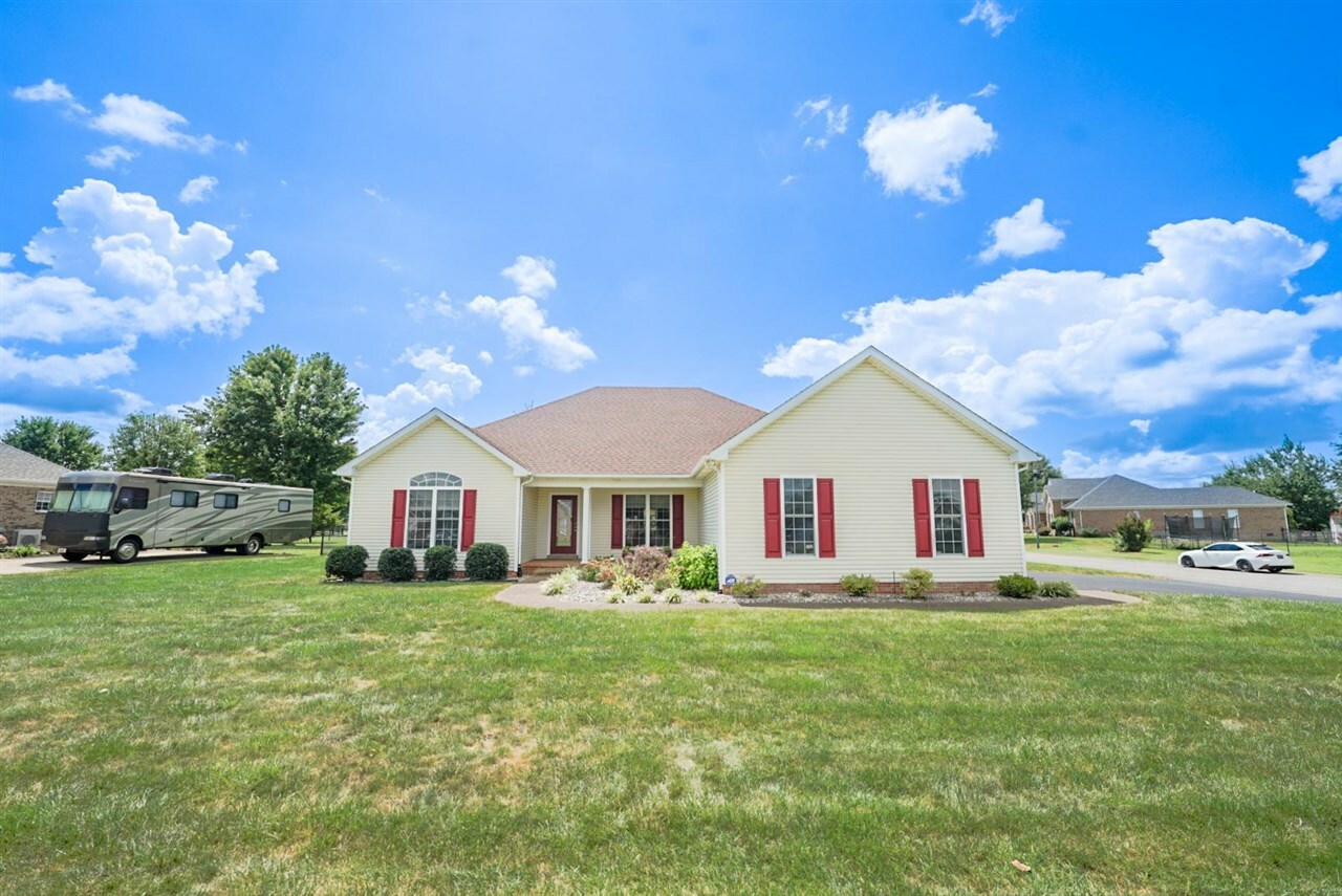 Property Photo:  707 Summerlin Drive  KY 42104 