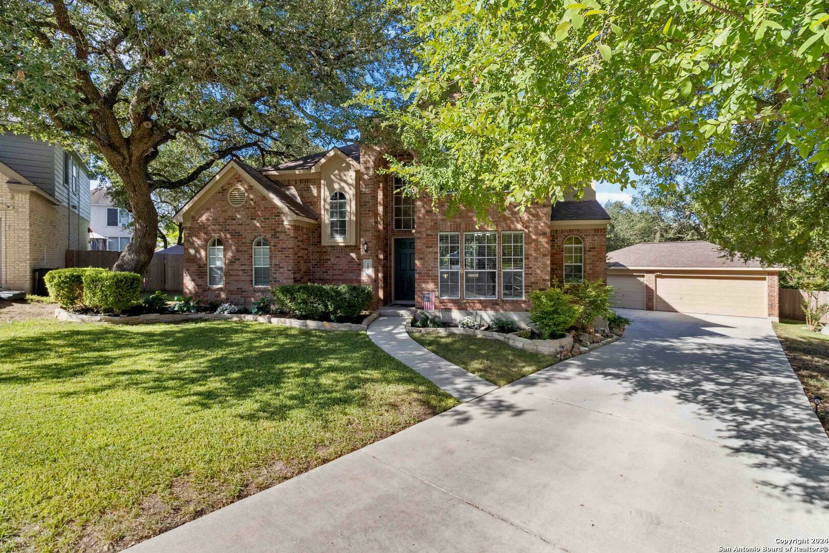 Property Photo:  2468 Sombra Hl  TX 78154 