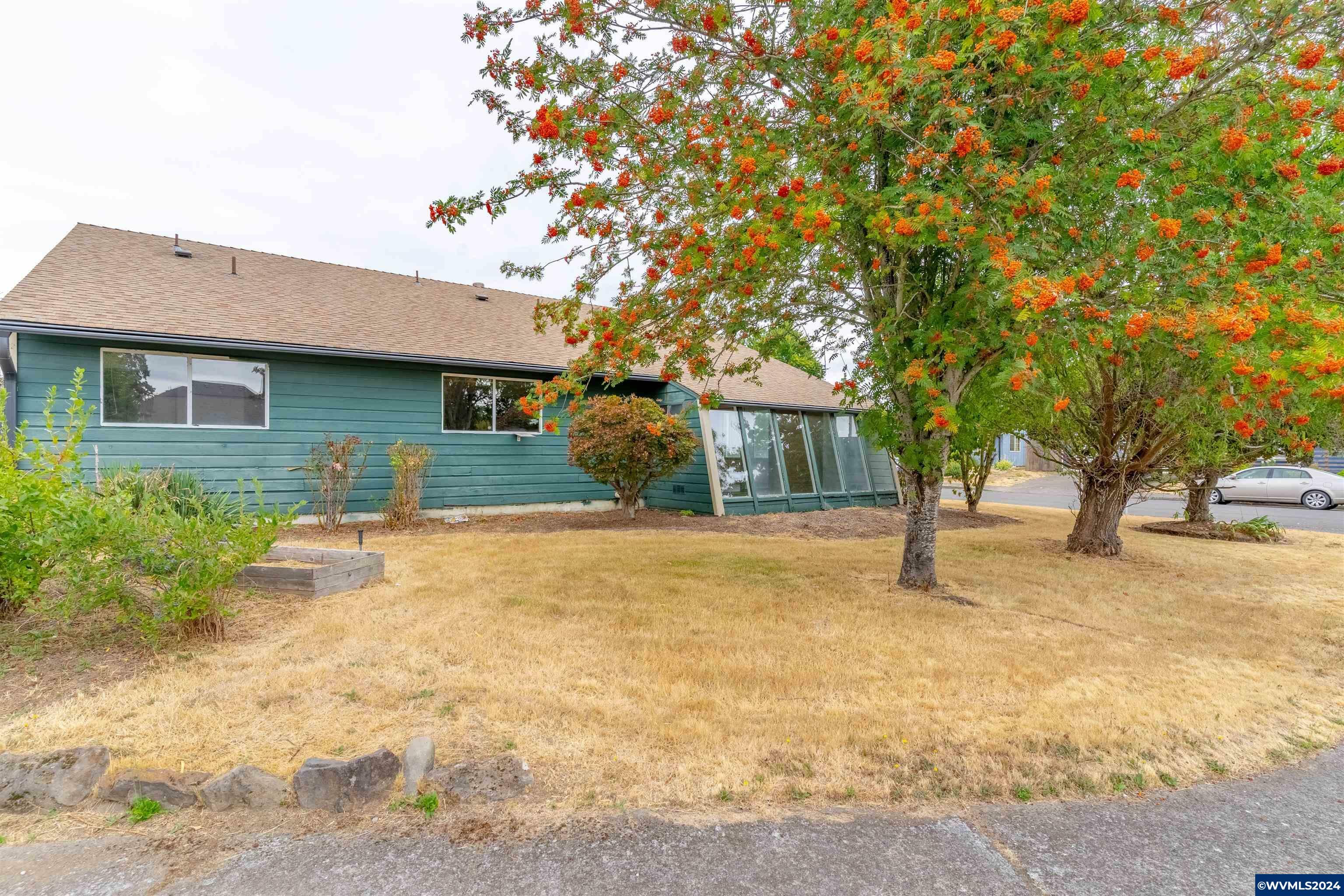 Property Photo:  4603  Goldenrod Av NE  OR 97305 