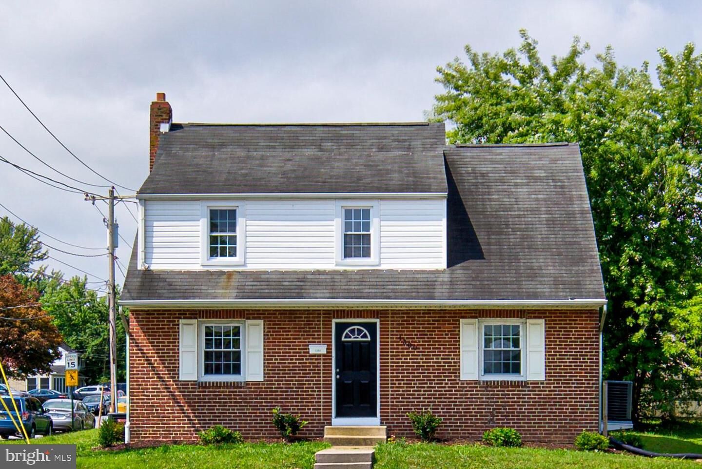 Property Photo:  1300 Washington Street  DE 19720 