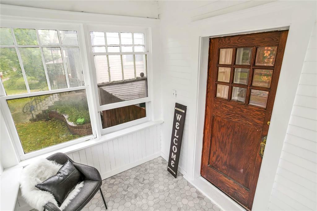 Property Photo:  151 Arlington Street  MB R3G 1Y6 