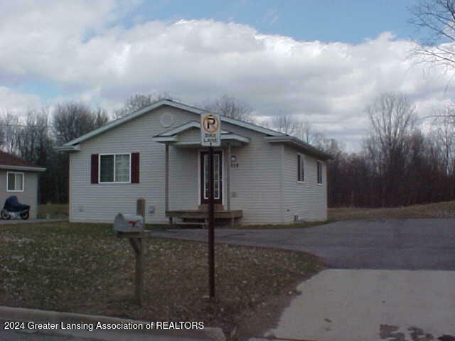 Property Photo:  4429 N Aurelius Road  MI 48910 