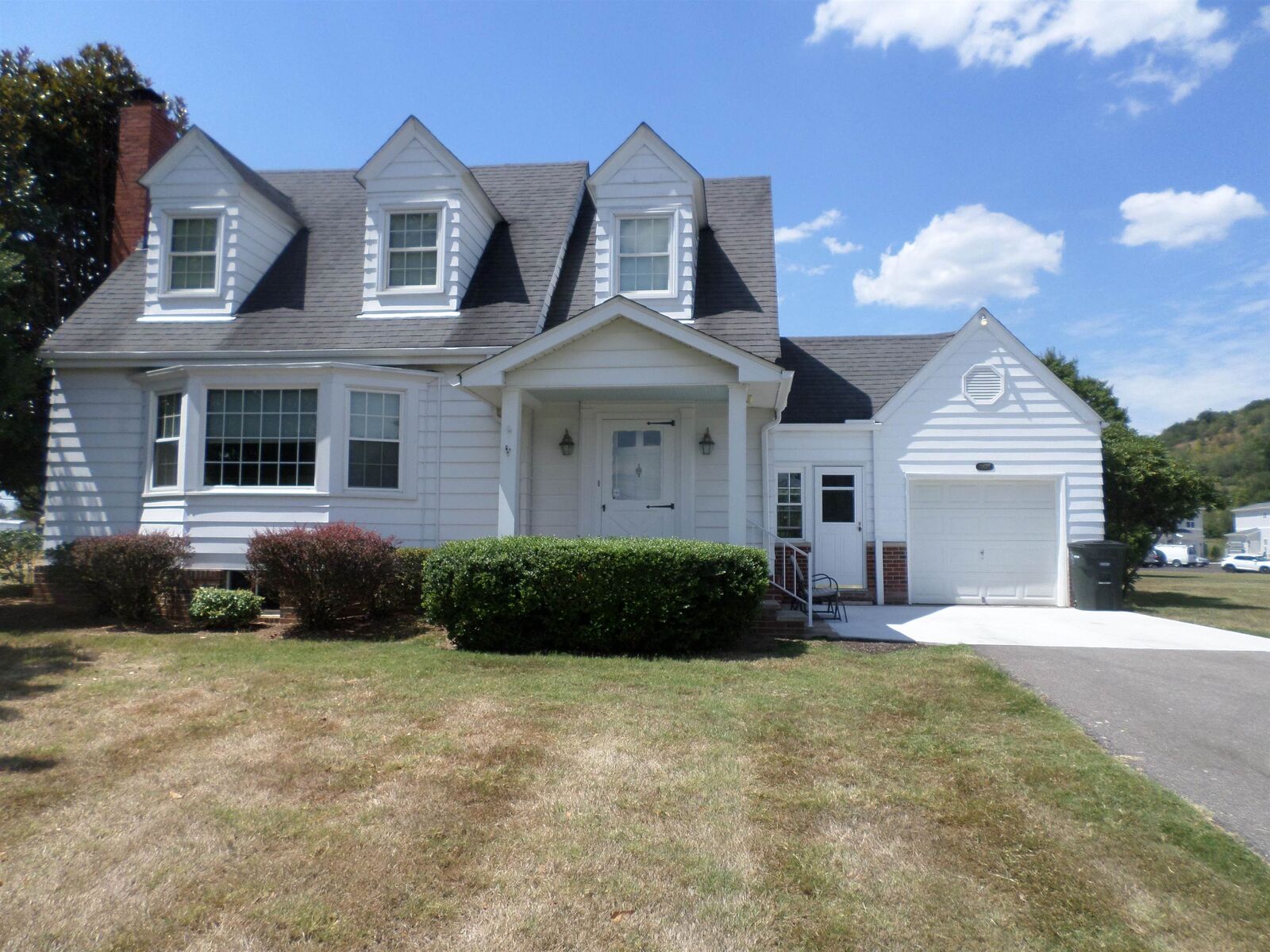 Property Photo:  10623 County Rd 107  OH 45669 