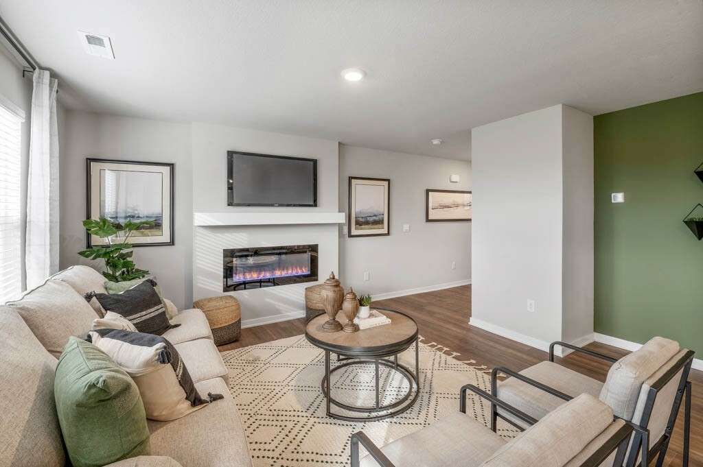 Property Photo:  2379 SE Callista Avenue  IA 50265 