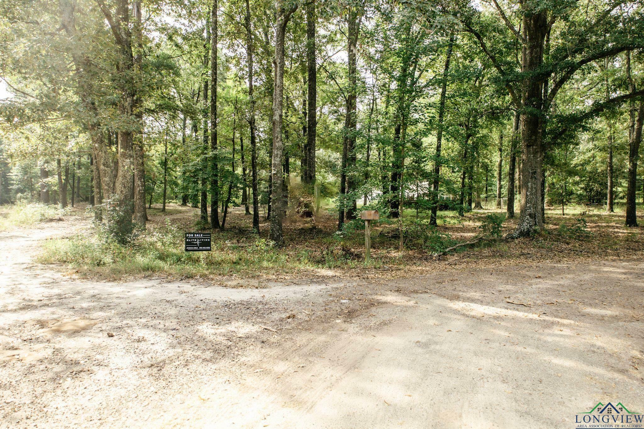 Property Photo:  320 Walnut  TX 75683 