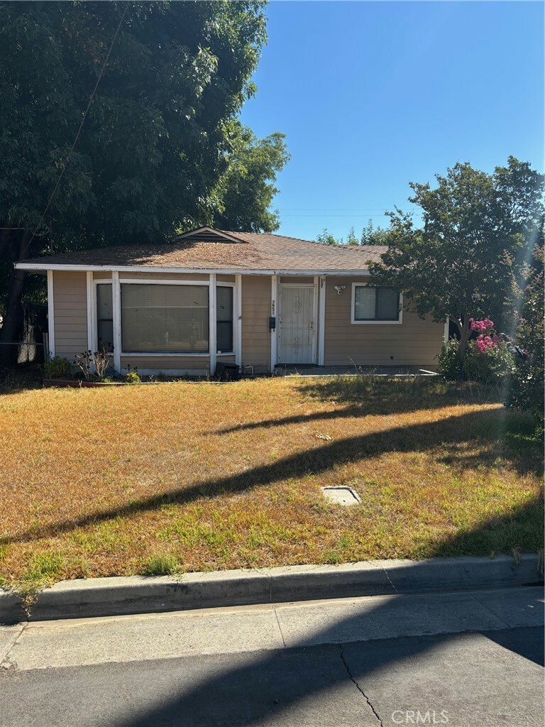 3951 Stotts Street  Riverside CA 92503 photo