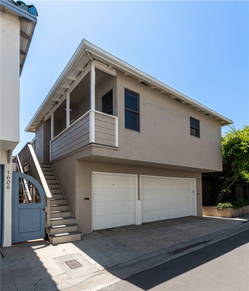 Property Photo:  1609 Ocean Drive  CA 90266 