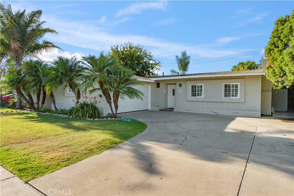 Property Photo: 123 E Wilson Avenue CA 92867