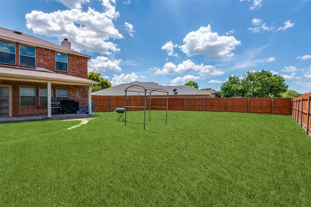 Property Photo:  2628 Loch Wood Drive  TX 75146 