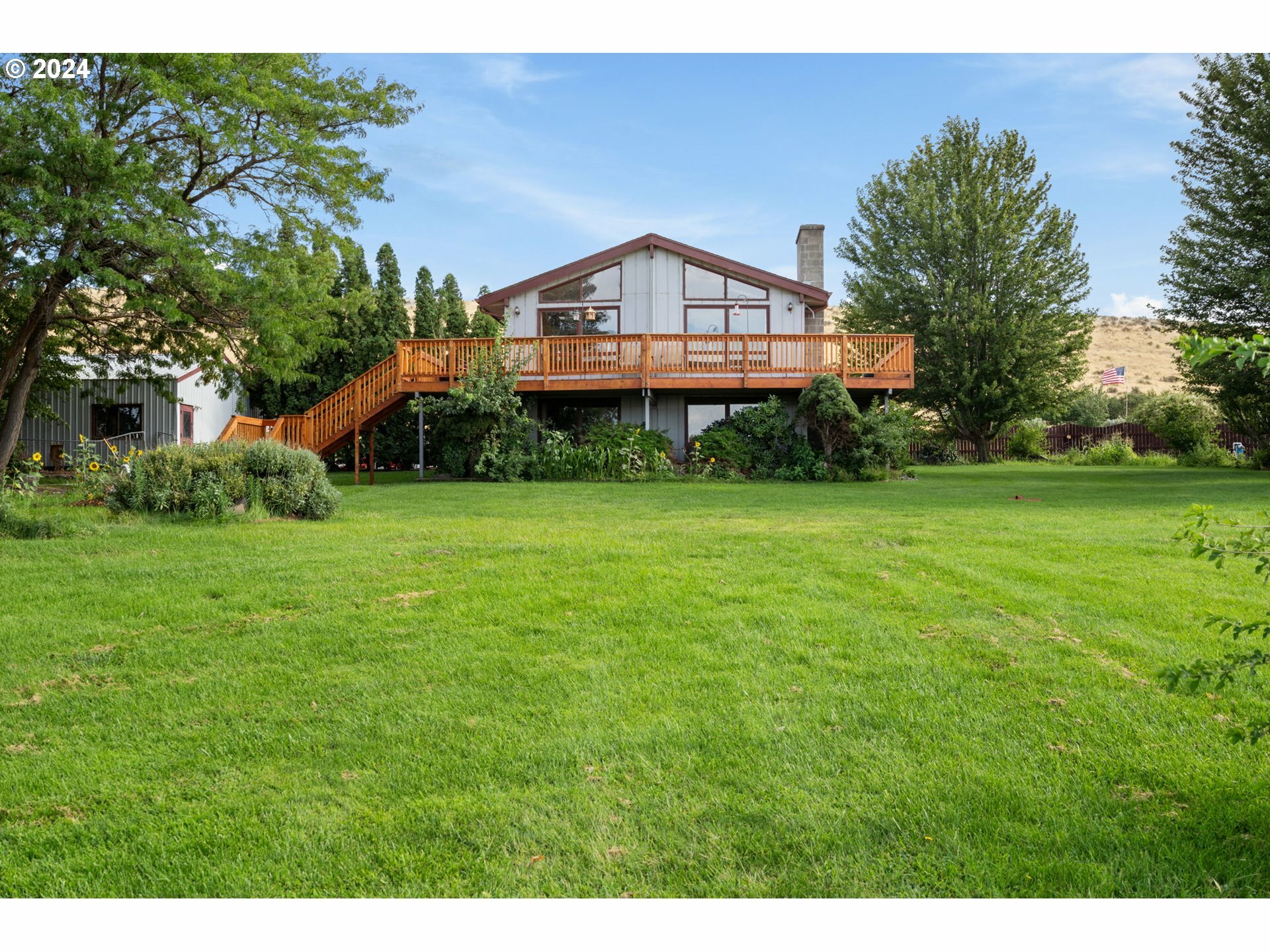 Property Photo: 81765 Lee Estates Ln OR 97882