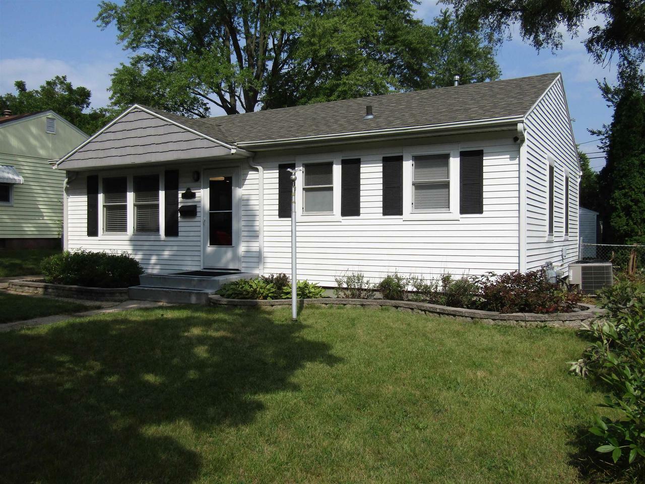 Property Photo:  1747 Townline Avenue  WI 53511 