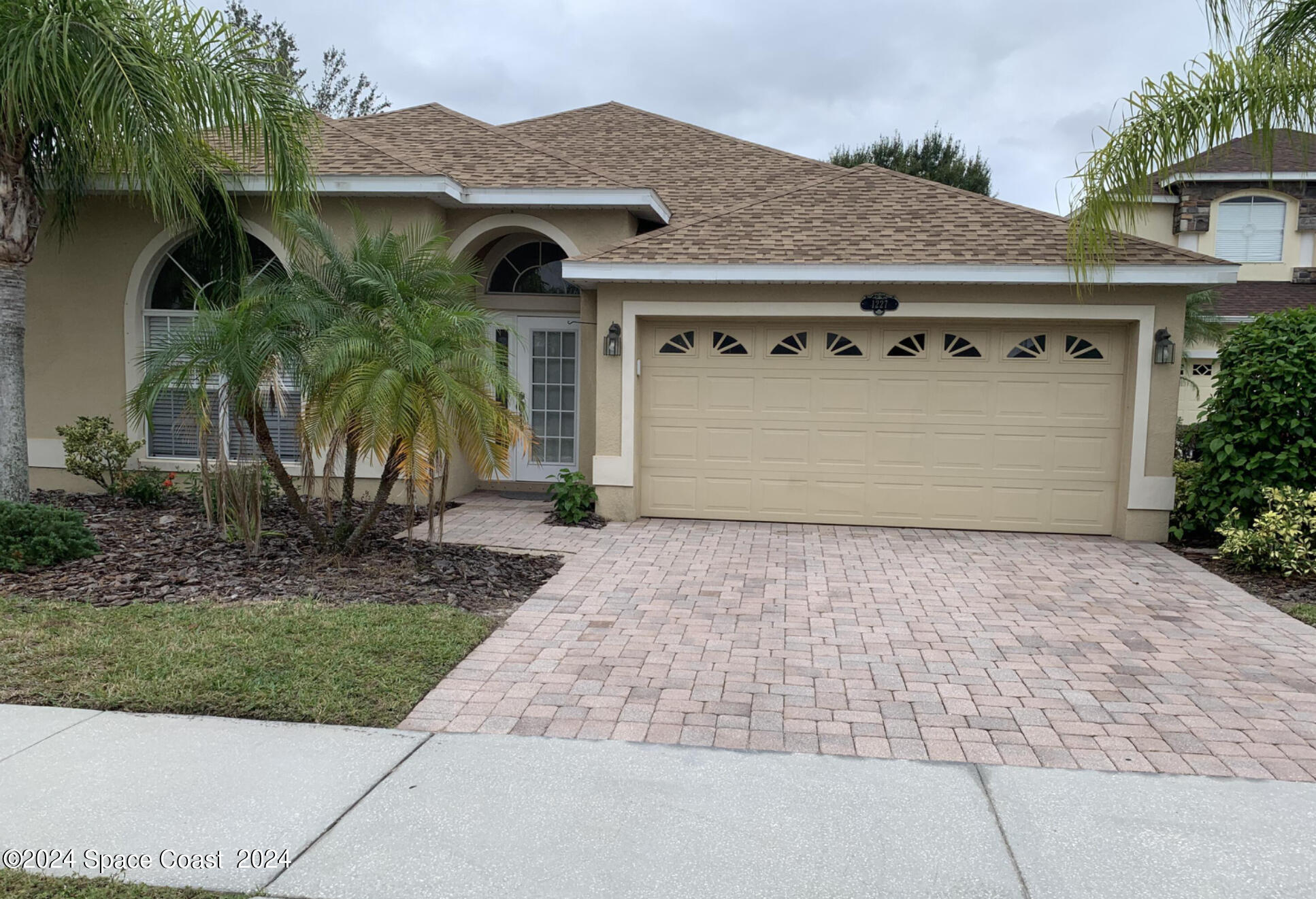 Property Photo: 1227 Hasley Place FL 32940