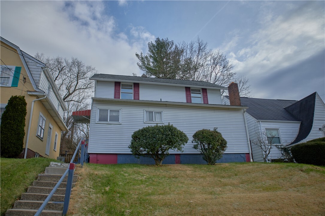 Property Photo: 1053 Orchard Ave PA 15601