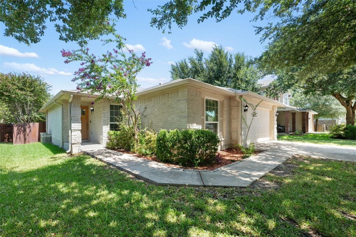 Property Photo:  260 Maribel Avenue  TX 78610 